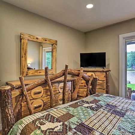 Acre Lake Chalet, 12 Mi To Elk Mountain Ski Resort Kingsley Экстерьер фото