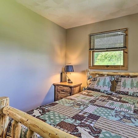 Acre Lake Chalet, 12 Mi To Elk Mountain Ski Resort Kingsley Экстерьер фото