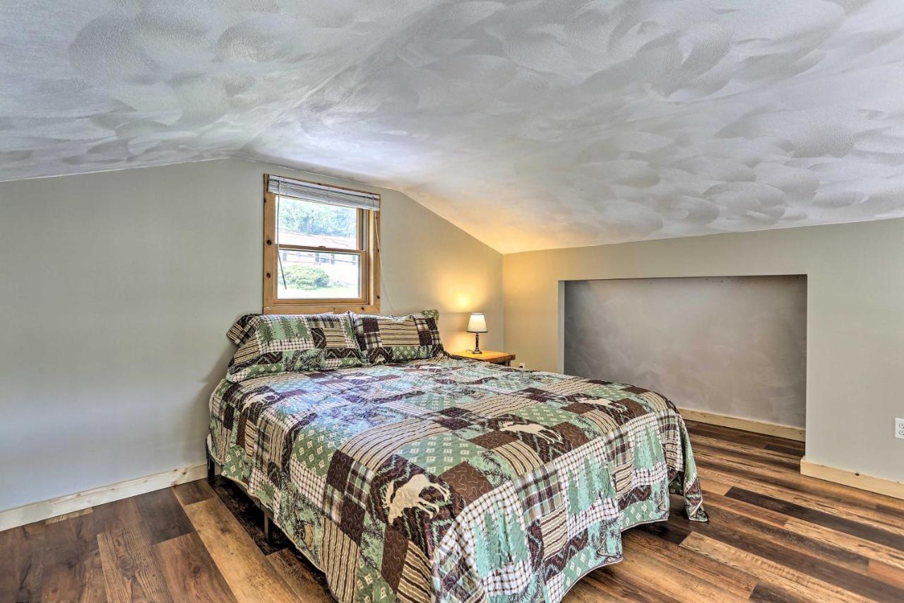 Acre Lake Chalet, 12 Mi To Elk Mountain Ski Resort Kingsley Экстерьер фото